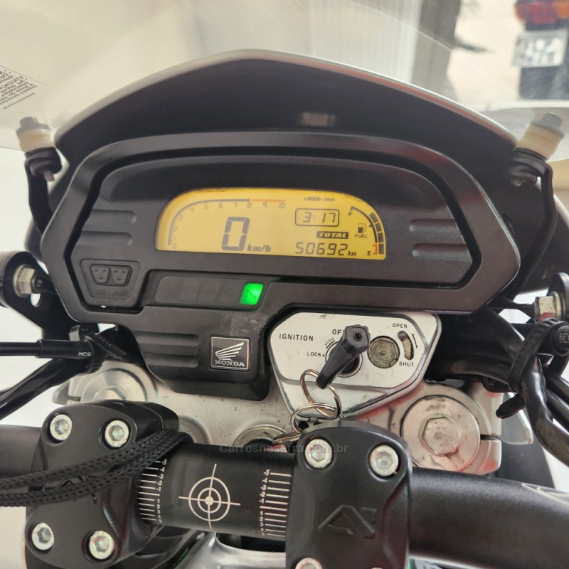 NX 400I FALCON  - 2013 - FARROUPILHA
