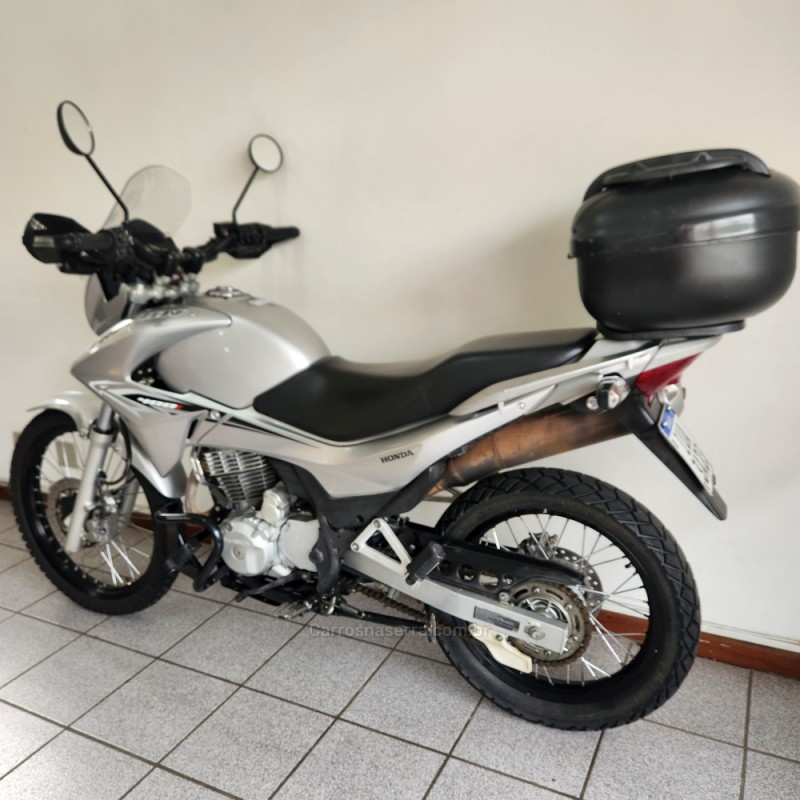 NX 400I FALCON  - 2013 - FARROUPILHA