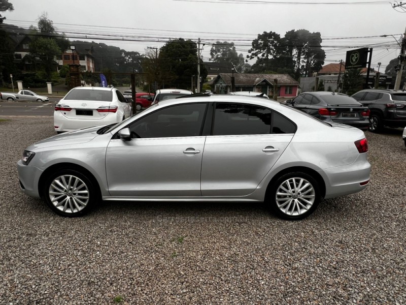 JETTA 2.0 TSI HIGHLINE 211CV GASOLINA 4P DSG - 2014 - CANELA