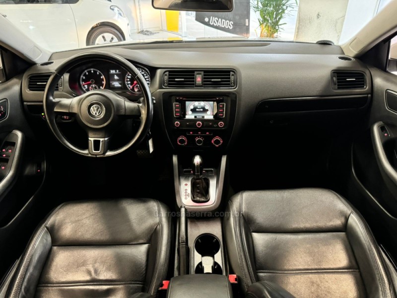 JETTA 2.0 COMFORTLINE FLEX 4P TIPTRONIC - 2014 - SALVADOR DO SUL