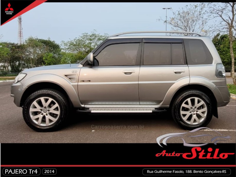 PAJERO TR4 2.0 4X4 16V 140CV FLEX 4P AUTOMÁTICO - 2014 - BENTO GONçALVES