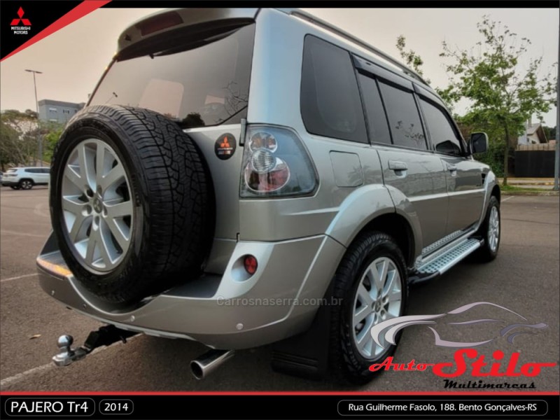 PAJERO TR4 2.0 4X4 16V 140CV FLEX 4P AUTOMÁTICO - 2014 - BENTO GONçALVES