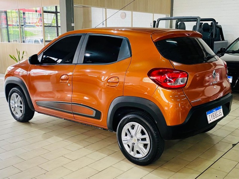 KWID 1.0 12V SCE FLEX INTENSE MANUAL - 2018 - CAXIAS DO SUL