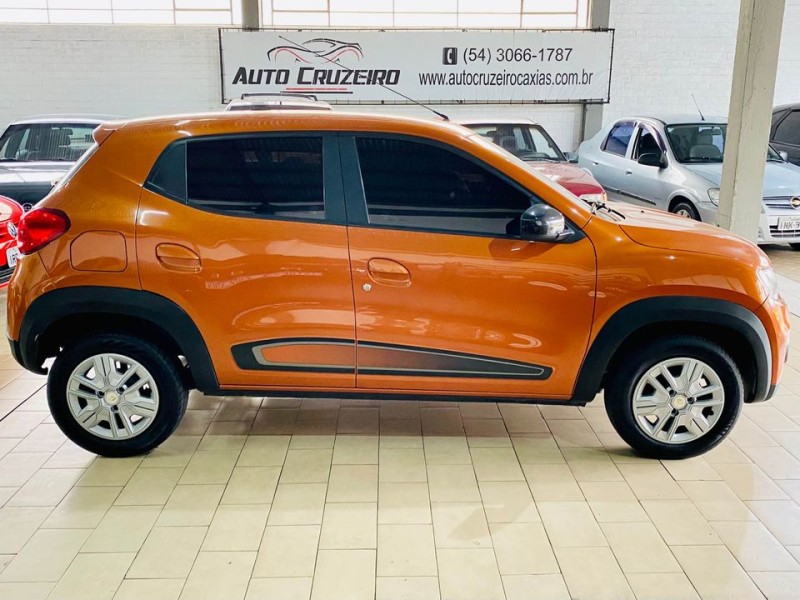 KWID 1.0 12V SCE FLEX INTENSE MANUAL - 2018 - CAXIAS DO SUL