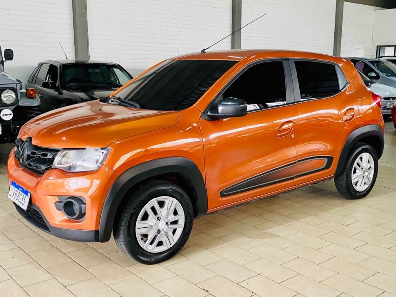 kwid 1.0 12v sce flex intense manual 2018 caxias do sul