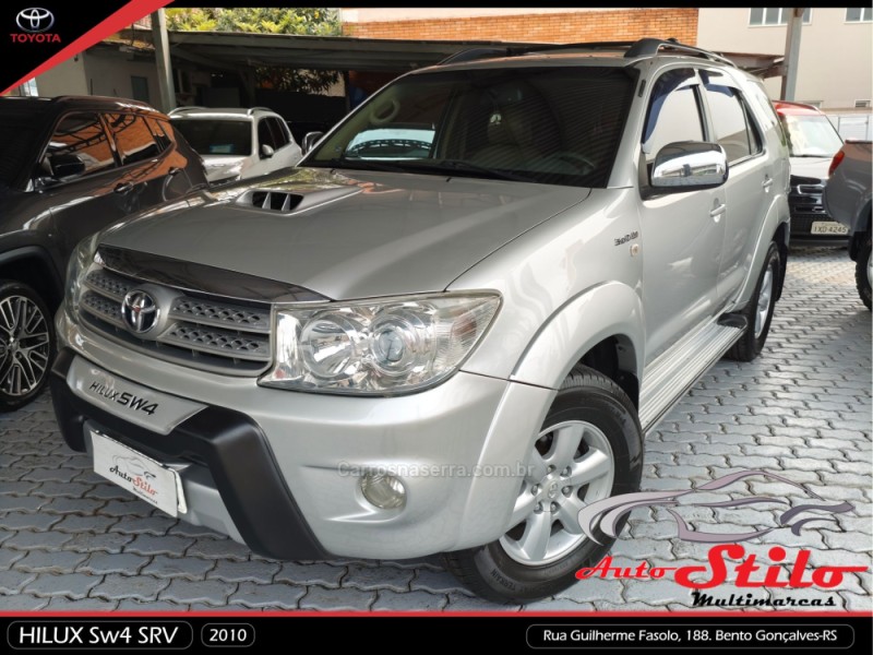 HILUX SW4 3.0 SRV 4X4 7 LUGARES 16V TURBO INTERCOOLER DIESEL 4P AUTOMÁTICO