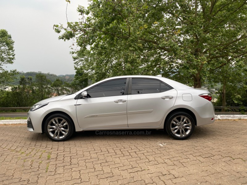 COROLLA 2.0 XEI 16V FLEX 4P AUTOMÁTICO - 2019 - DOIS IRMãOS