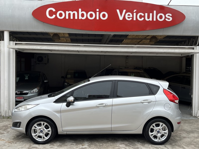 FIESTA 1.6 SE HATCH 16V FLEX 4P AUTOMÁTICO - 2015 - CAXIAS DO SUL