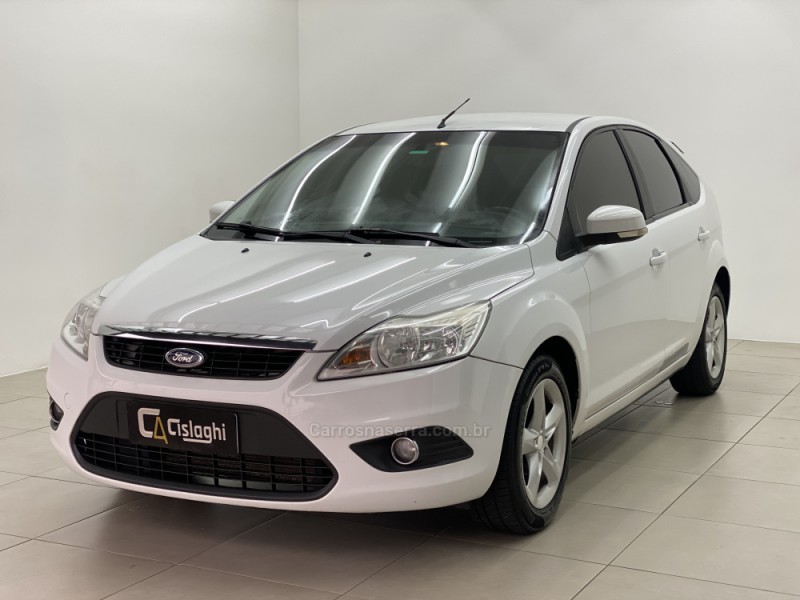 FOCUS 1.6 GLX 16V FLEX 4P MANUAL - 2013 - CARLOS BARBOSA