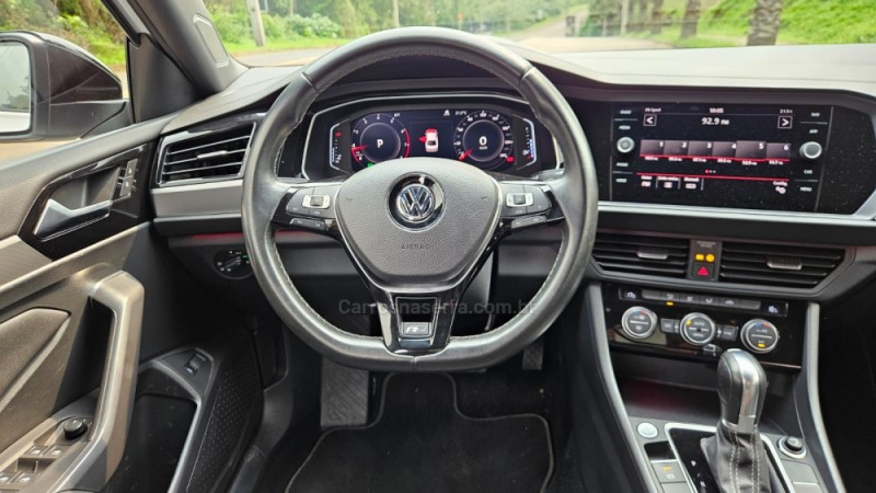 JETTA 1.4 R-LINE 250 16V TSI FLEX 4P AUTOMÁTICO - 2019 - IVOTI