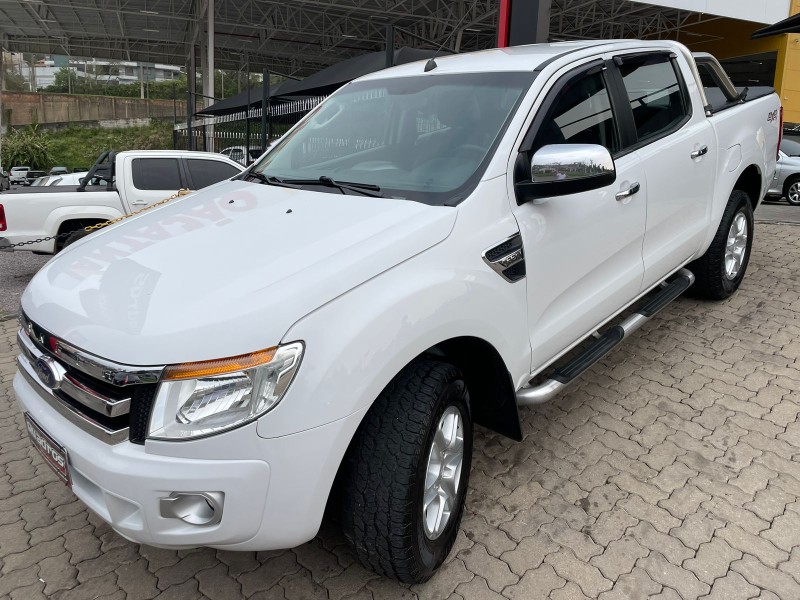 RANGER 3.2 XLT 4X4 CD 20V DIESEL 4P AUTOMÁTICO - 2015 - CAXIAS DO SUL