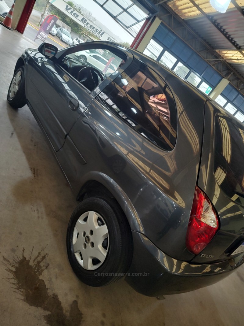 CELTA 1.0 MPFI LS 8V FLEX 2P MANUAL - 2006 - CAMPO BOM