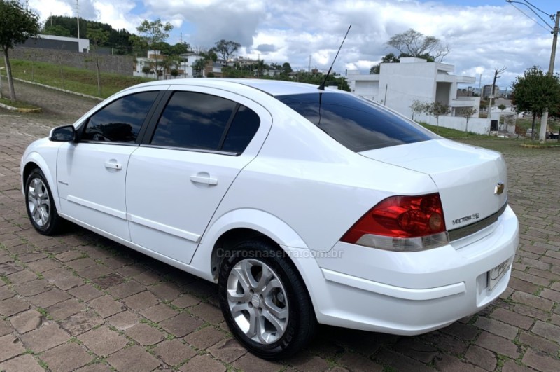 VECTRA 2.0 MPFI ELEGANCE 8V FLEX 4P AUTOMÁTICO - 2011 - GUAPORé