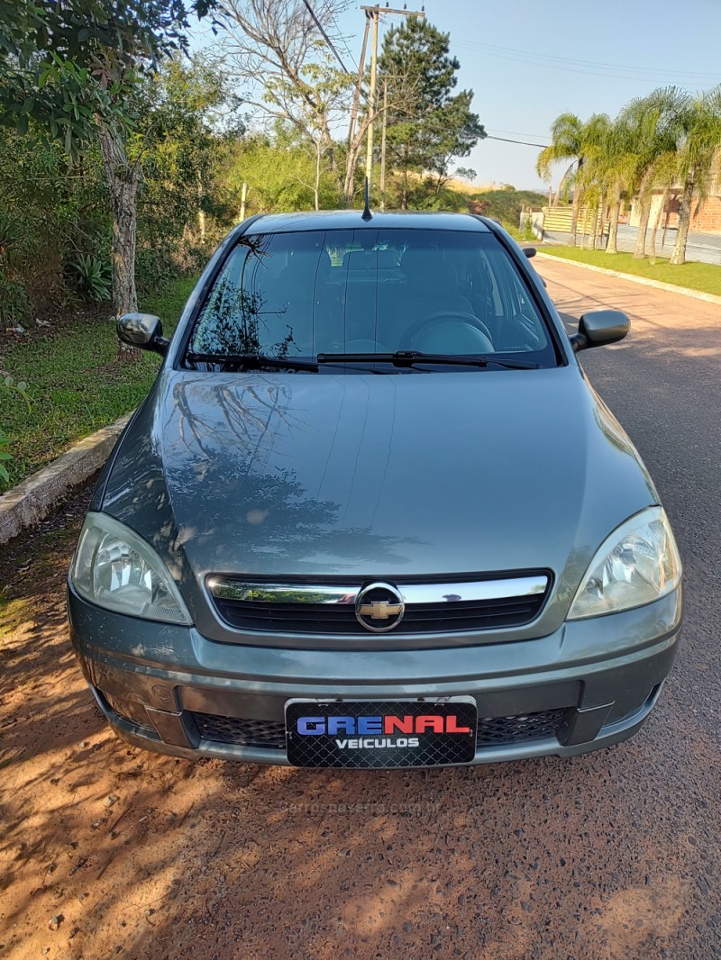 CORSA 1.4 MPFI PREMIUM SEDAN 8V FLEX 4P MANUAL - 2009 - CAMPO BOM