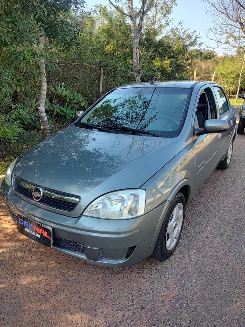 CORSA 1.4 MPFI PREMIUM SEDAN 8V FLEX 4P MANUAL - 2009 - CAMPO BOM