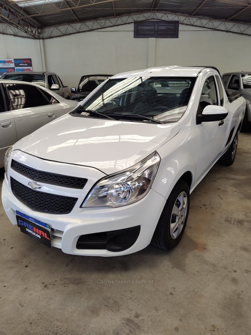 MONTANA 1.4 MPFI LS CS 8V FLEX 2P MANUAL - 2015 - CAMPO BOM