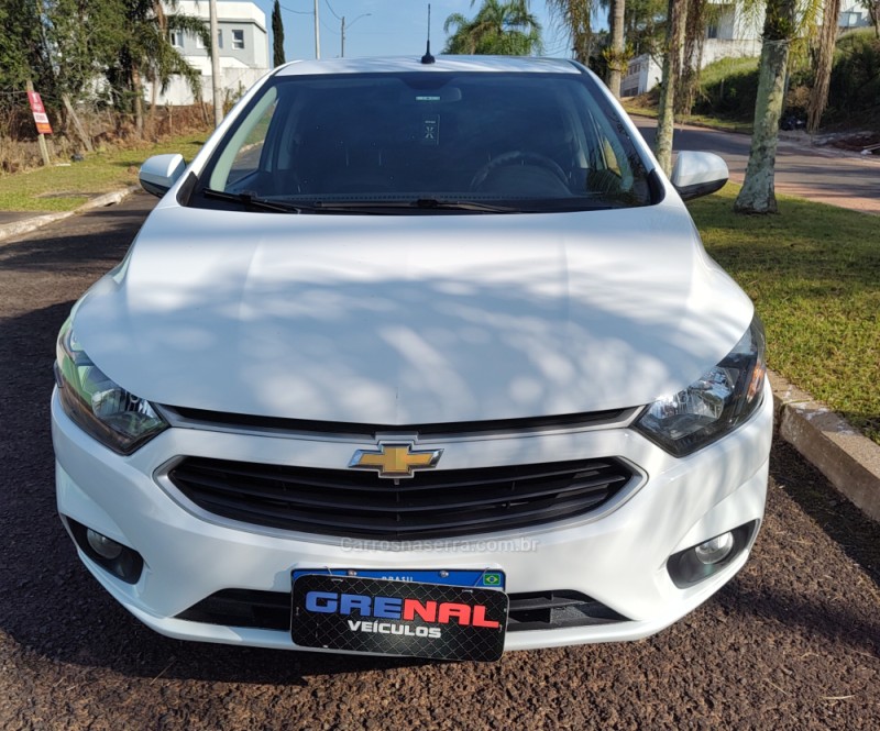 ONIX 1.0 LT 12V FLEX 4P MANUAL - 2019 - CAMPO BOM