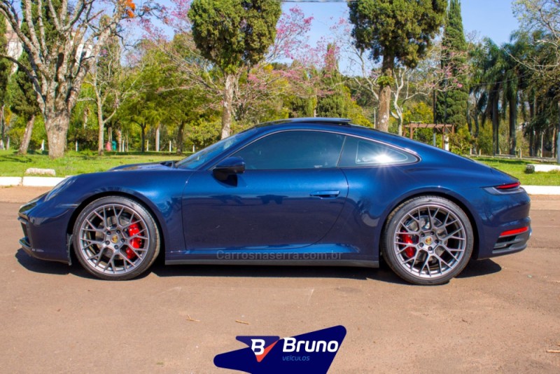 911 3.0 CARRERA S COUPE GASOLINA AUTOMÁTICO - 2021 - PALMEIRA DAS MISSõES