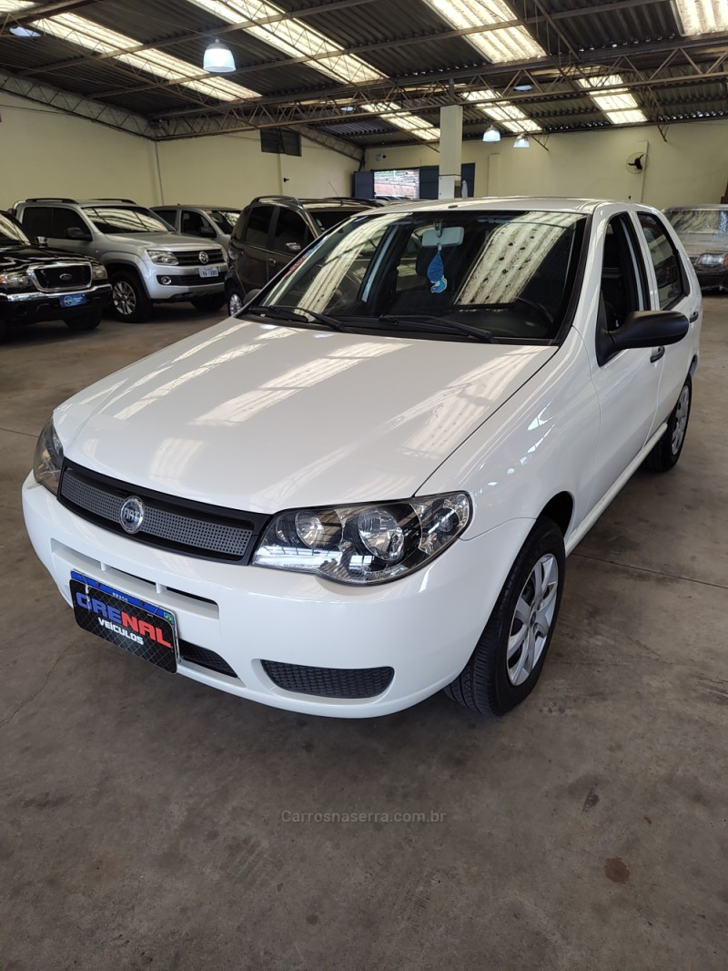 PALIO 1.0 MPI FIRE CELEBRATION 8V FLEX 4P MANUAL - 2014 - CAMPO BOM