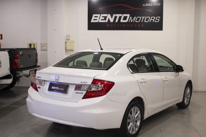 CIVIC 1.8 LXS 16V FLEX 4P AUTOMÁTICO - 2015 - BENTO GONçALVES