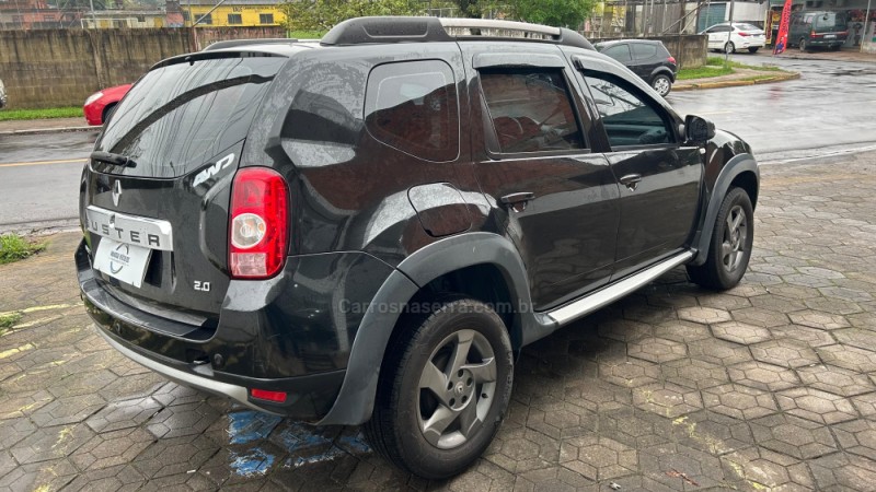 DUSTER 2.0 DYNAMIQUE 4X4 16V FLEX 4P MANUAL - 2013 - GRAVATAí