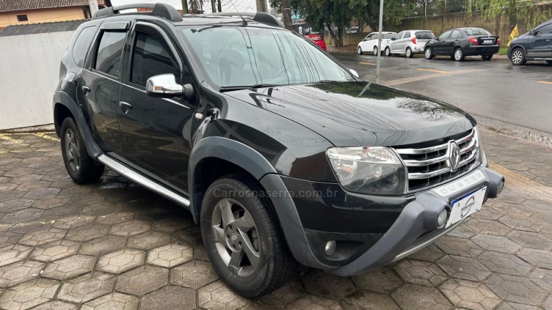 DUSTER 2.0 DYNAMIQUE 4X4 16V FLEX 4P MANUAL - 2013 - GRAVATAí