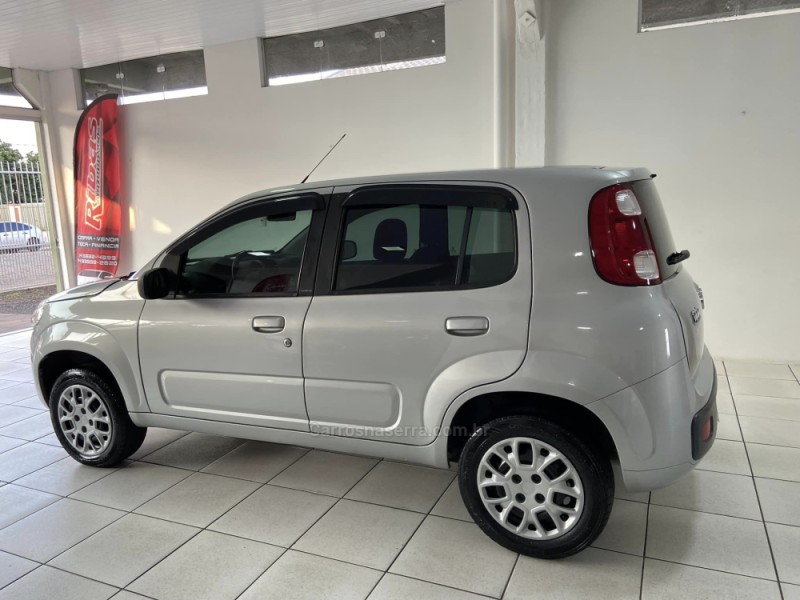 UNO 1.0 EVO VIVACE 8V FLEX 4P MANUAL - 2013 - NãO-ME-TOQUE