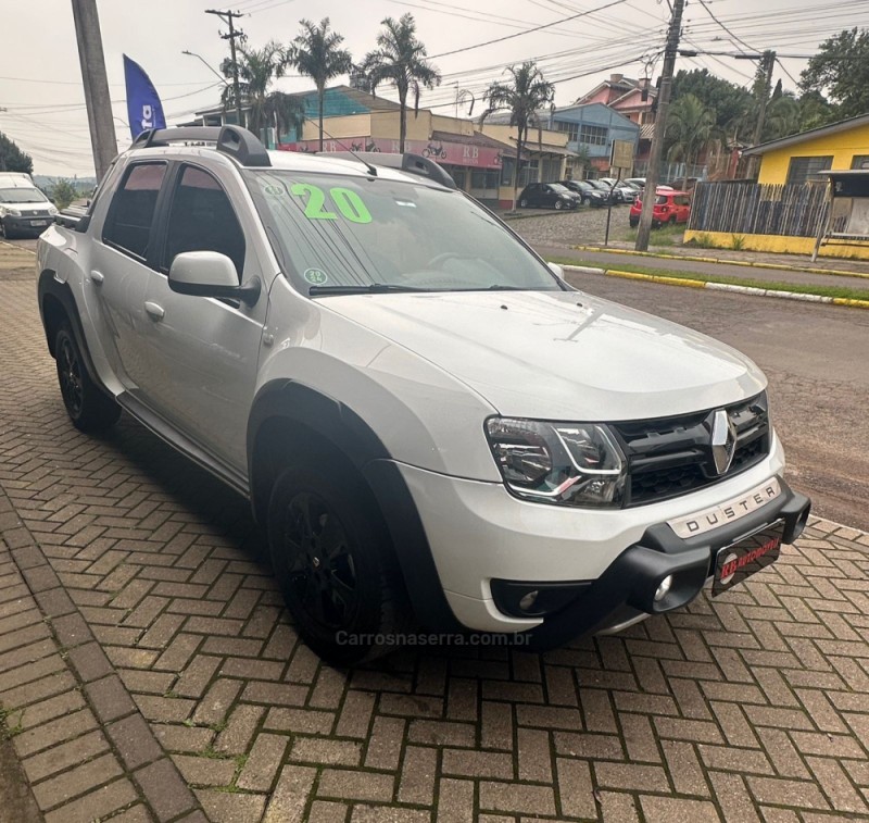 DUSTER OROCH 2.0 16V FLEX DYNAMIQUE AT 4P AUTOMÁTICO - 2020 - PAROBé