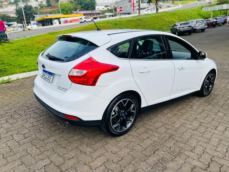 FOCUS 2.0 TITANIUM HATCH 16V FLEX 4P AUTOMÁTICO - 2015 - BENTO GONçALVES