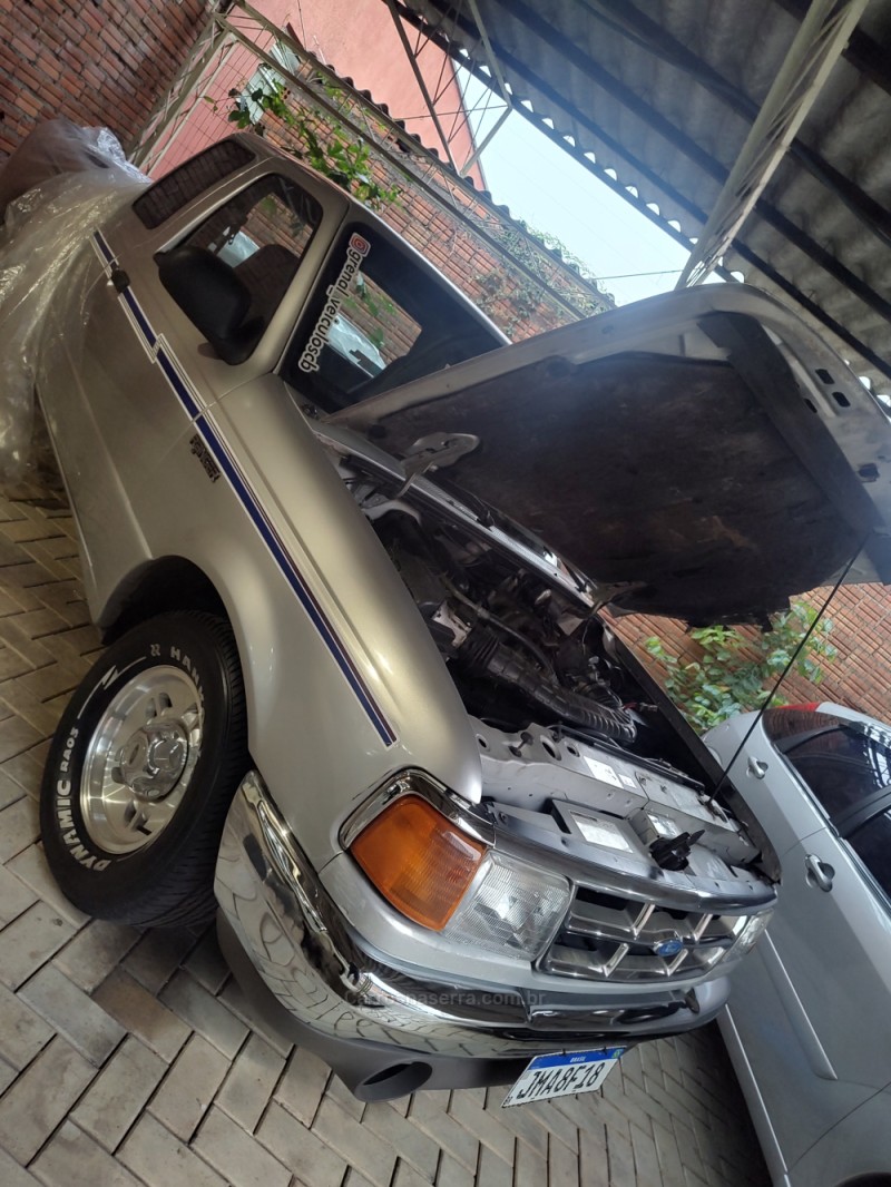 RANGER 4.0 STX 4X2 CE V6 12V GASOLINA 2P MANUAL - 1994 - CAMPO BOM