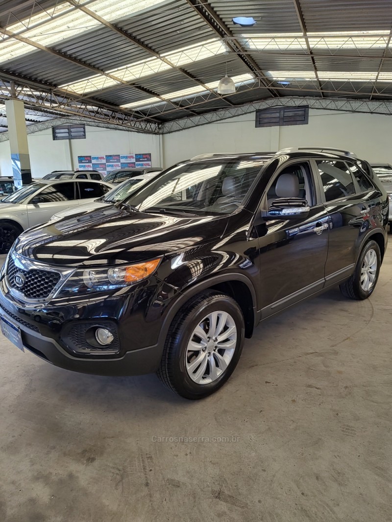 SORENTO 2.4 EX 4X2 16V GASOLINA 4P AUTOMÁTICO - 2012 - CAMPO BOM