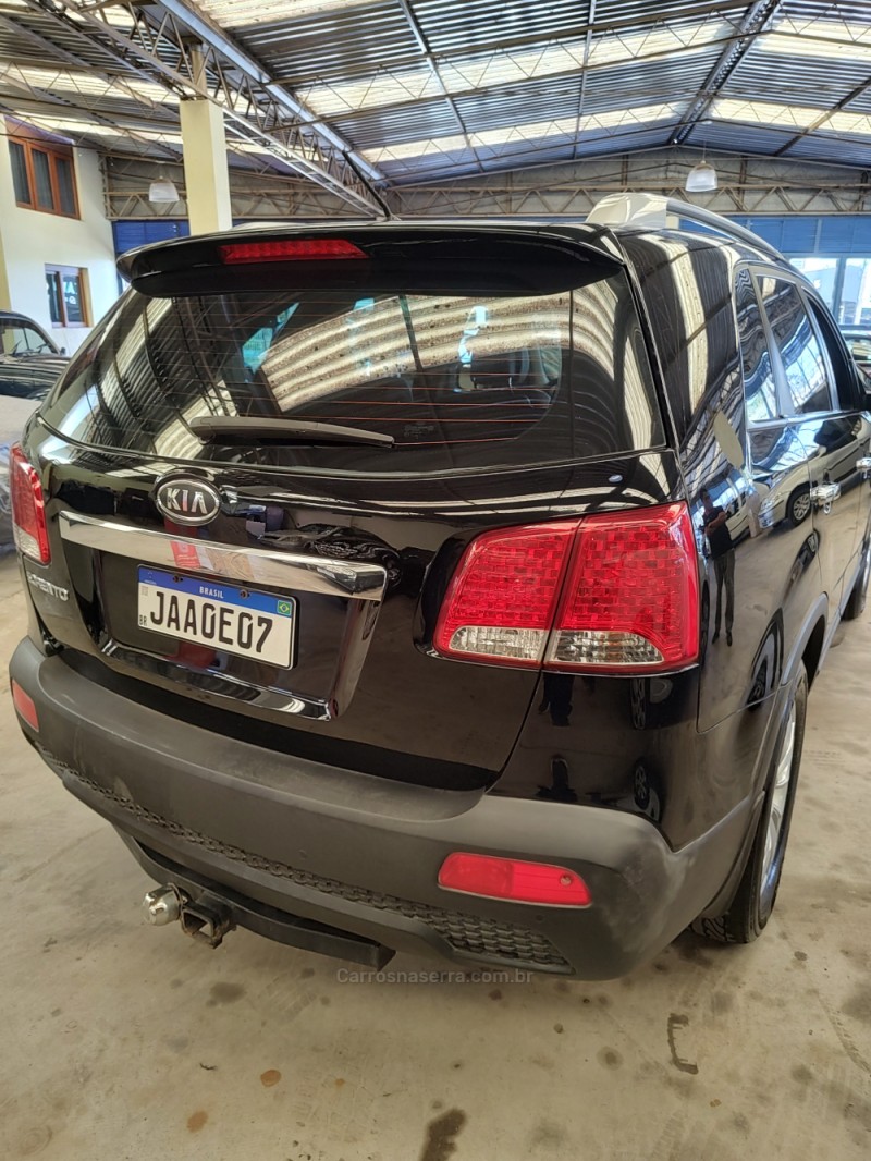 SORENTO 2.4 EX 4X2 16V GASOLINA 4P AUTOMÁTICO - 2012 - CAMPO BOM