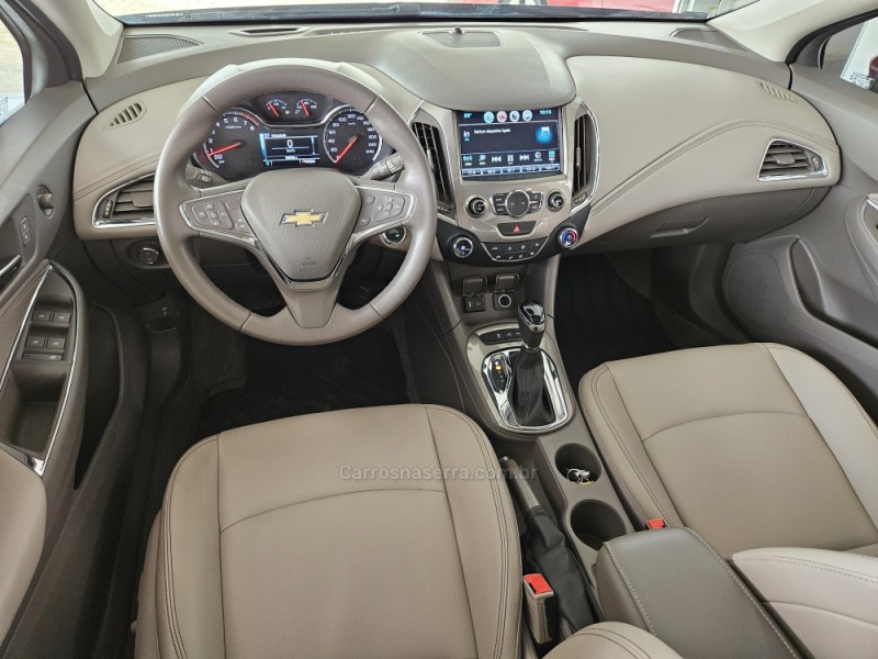 CRUZE 1.4 TURBO LTZ II SPORT HATCH 16V FLEX 4P AUTOMÁTICO - 2019 - TAPEJARA