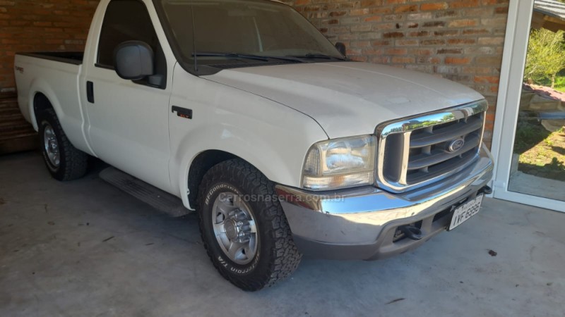 F-250 4.2 XLT 4X2 CS TURBO DIESEL 2P MANUAL - 2004 - GARIBALDI