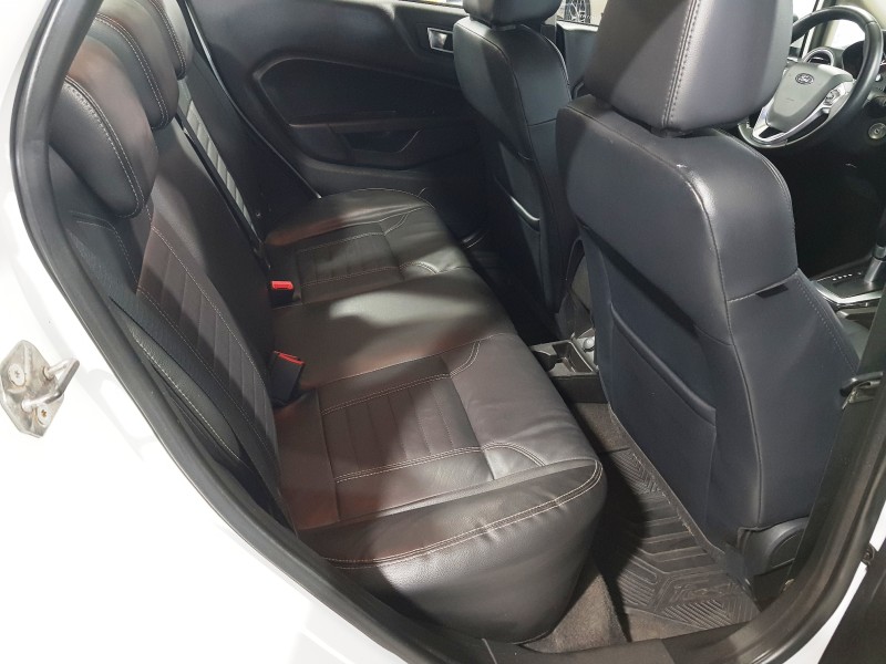 FIESTA 1.6 TITANIUM PLUS SEDAN 16V FLEX 4P AUTOMÁTICO - 2015 - CAXIAS DO SUL