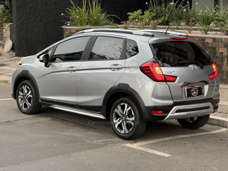 WRV 1.5 16V FLEXONE EXL CVT - 2018 - GRAMADO