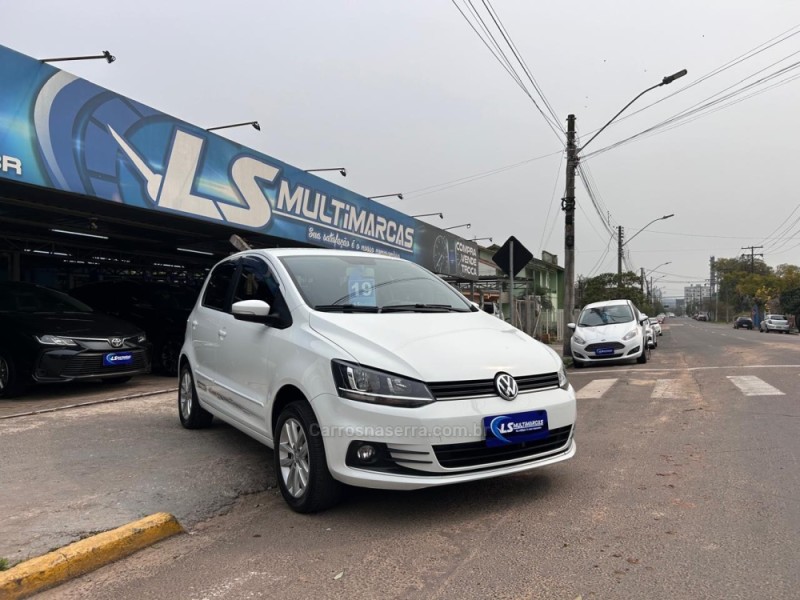 FOX 1.6 CONNECT 8V FLEX 4P MANUAL - 2019 - VENâNCIO AIRES