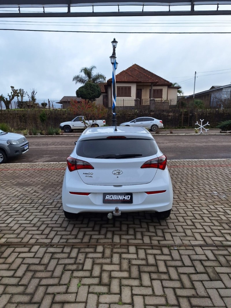 HB20 1.0 UNIQUE 12V FLEX 4P MANUAL - 2019 - CAMBARá DO SUL