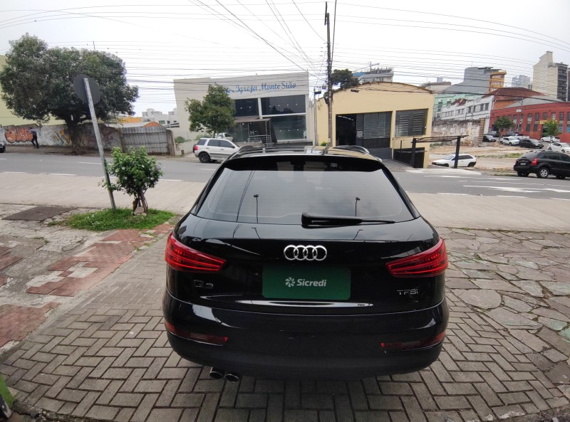 Q3 1.4 TFSI AMBIENTE FLEX 4P S TRONIC - 2016 - CAXIAS DO SUL