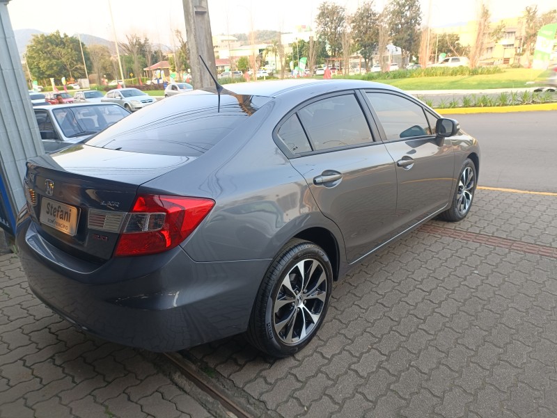 CIVIC 2.0 LXR 16V FLEX 4P AUTOMÁTICO - 2016 - BOM PRINCíPIO