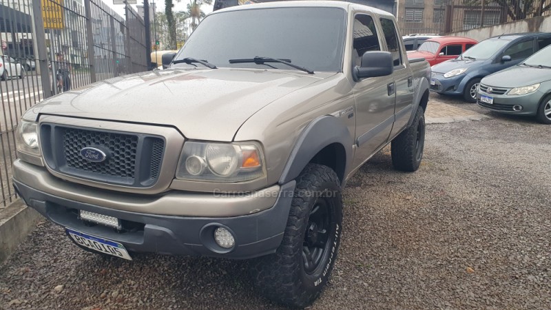 RANGER 2.3 XLS 16V 4X2 CD GASOLINA 4P MANUAL - 2007 - CAXIAS DO SUL