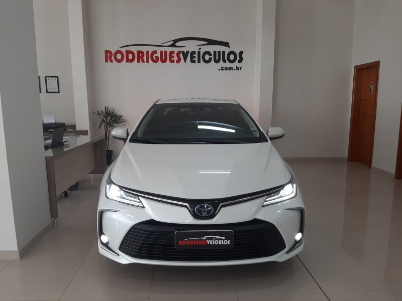 COROLLA 1.8 ALTIS 16V HÍBRIDO 4P AUTOMÁTICO - 2021 - CAXIAS DO SUL