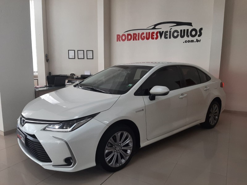 COROLLA 1.8 ALTIS 16V HÍBRIDO 4P AUTOMÁTICO - 2021 - CAXIAS DO SUL