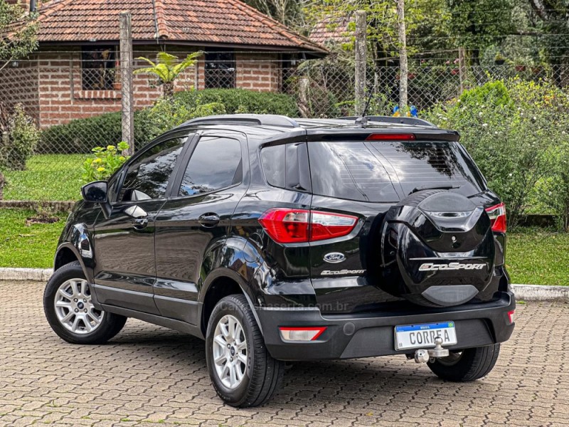 ECOSPORT 1.5 TIVCT FLEX SE MANUAL  - 2019 - CANELA