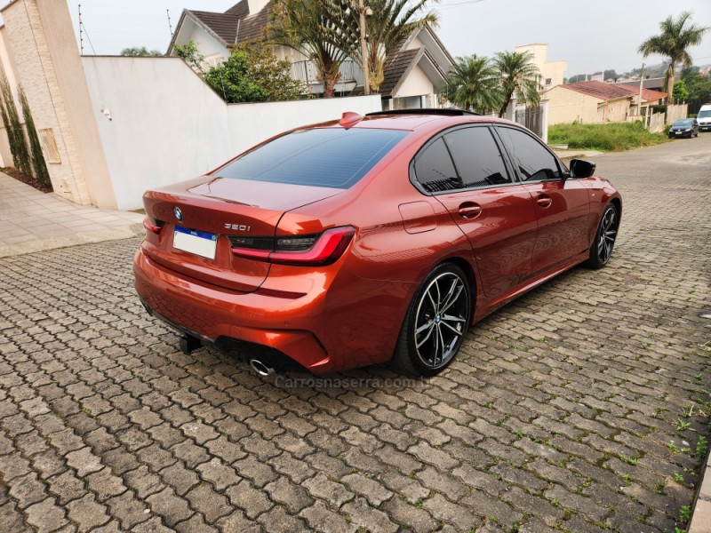 320I 2.0 M SPORT 16V TURBO GASOLINA 4P AUTOMÁTICO - 2021 - MONTENEGRO