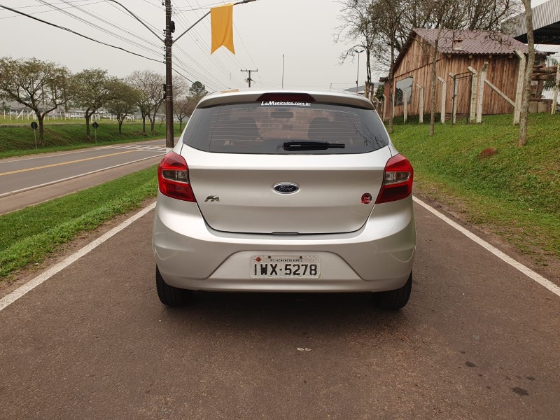 KA 1.0 SE 12V FLEX 4P MANUAL - 2015 - VENâNCIO AIRES