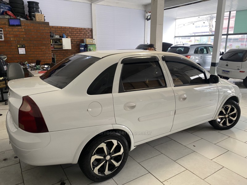 CORSA 1.4 MPFI PREMIUM SEDAN 8V FLEX 4P MANUAL - 2010 - CAXIAS DO SUL