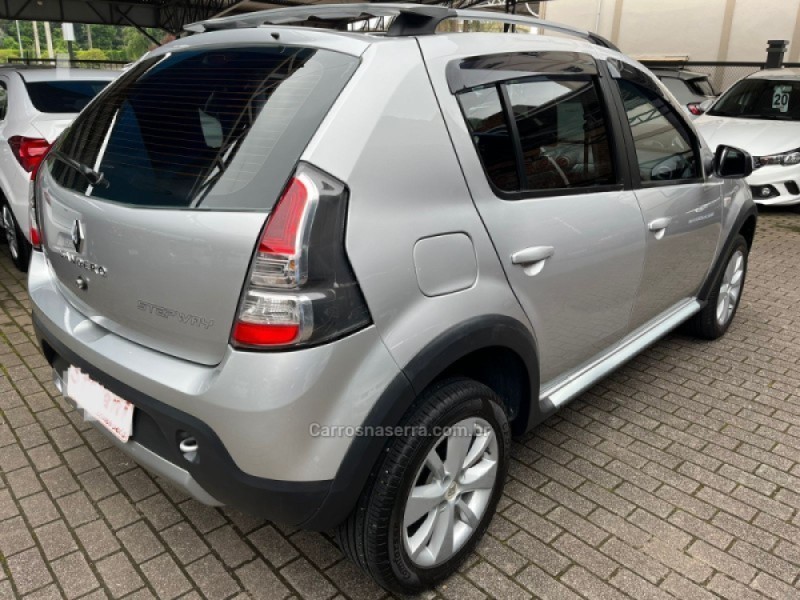 SANDERO 1.6 STEPWAY 8V FLEX 4P MANUAL - 2013 - BENTO GONçALVES