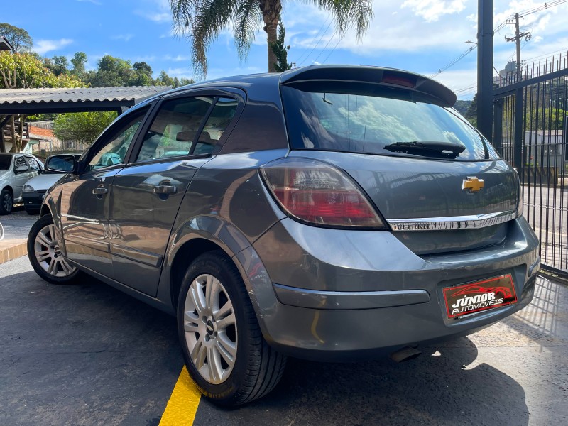 VECTRA 2.0 MPFI GT HATCH 8V FLEX 4P MANUAL - 2010 - CAXIAS DO SUL