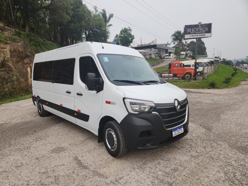 master 2.3 dci minibus vip l3h2 16 lugares 16v diesel 4p manual 2025 caxias do sul